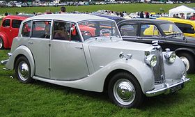 Triumph Renown ca 1954.jpg